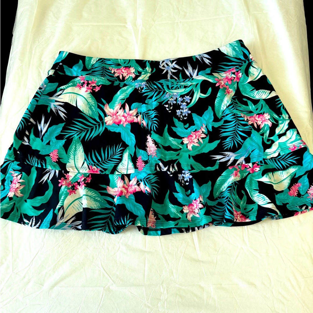 Tommy Bahama skort
